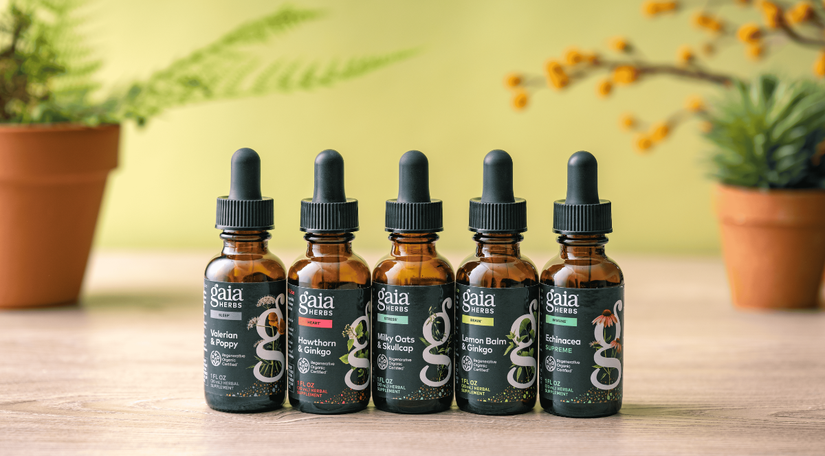 What Is An Herbal Tincture & Why Are They Making A Comeback?